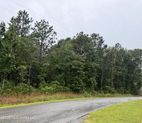 S Highlands Drive