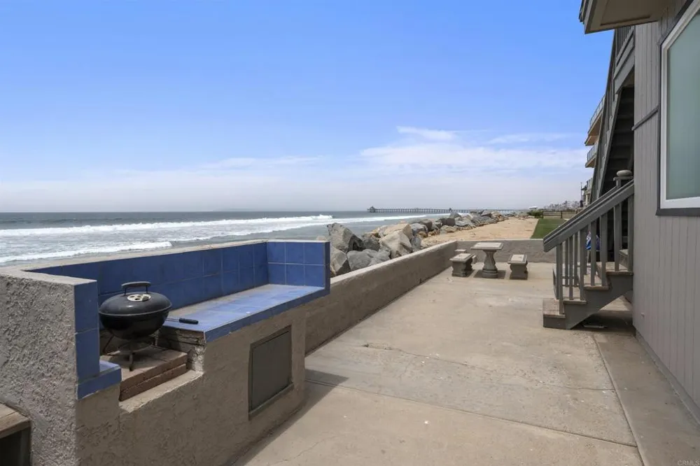 1460 Seacoast Drive #11 Imperial Beach, CA 91932