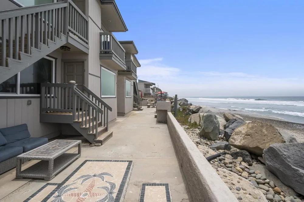 1460 Seacoast Drive #11 Imperial Beach, CA 91932