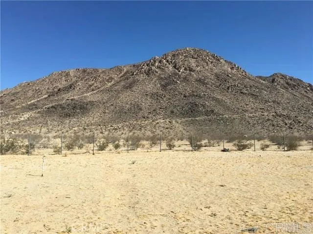 59175 Rocky Acres Road Landers, CA 92285