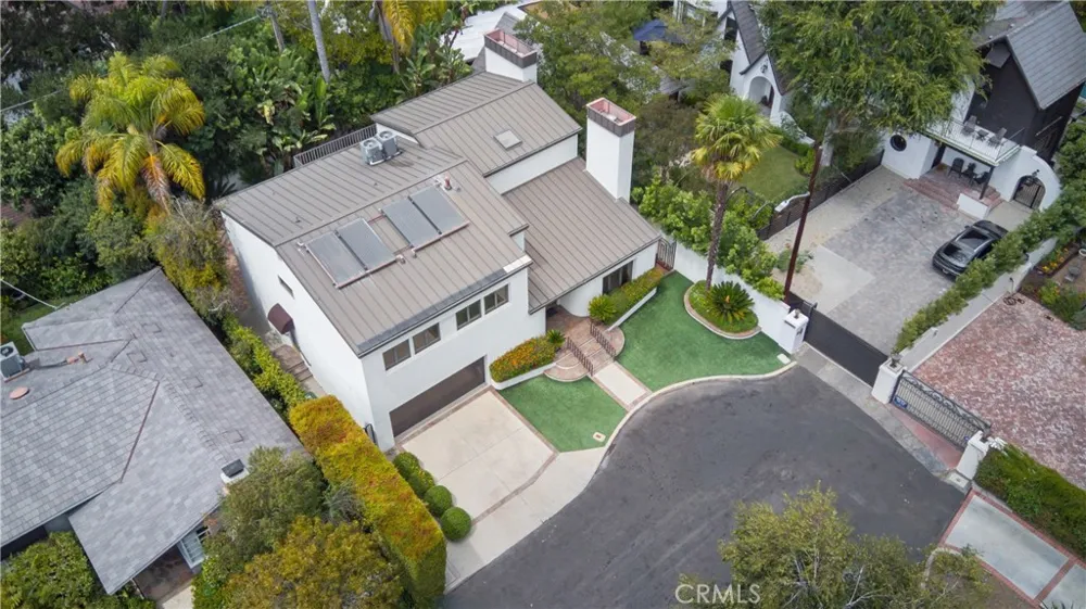 12023 Laurel Lane Studio City, CA 91604