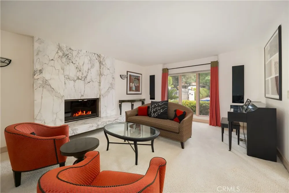 12023 Laurel Lane Studio City, CA 91604