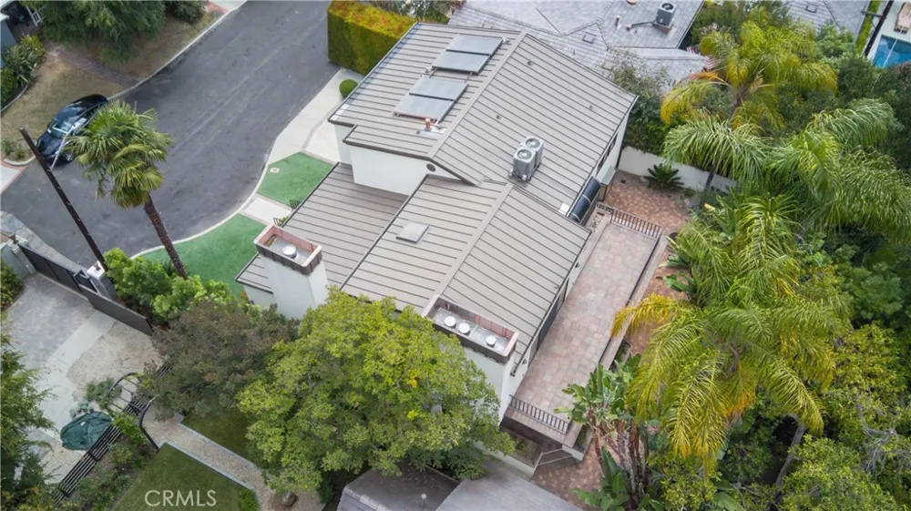 12023 Laurel Lane Studio City, CA 91604