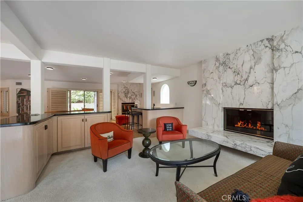 12023 Laurel Lane Studio City, CA 91604