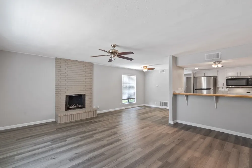 1813 Woodland Avenue Austin, TX 78741