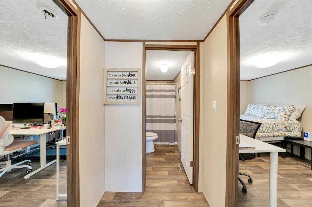 2755 Washburn Road Luling, TX 78648