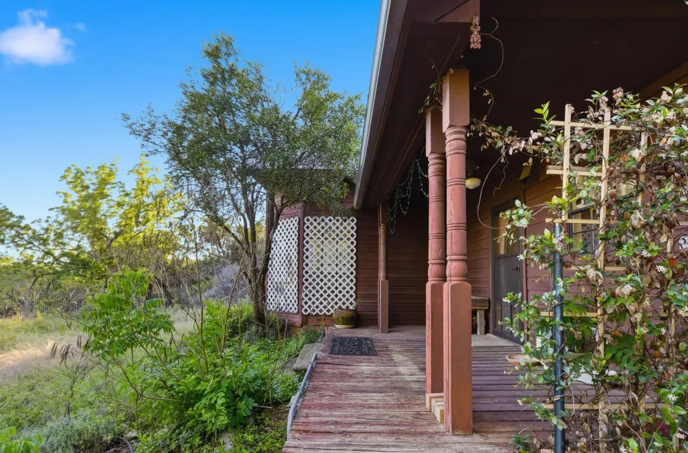 3303 Fearless Treadway Round Mountain, TX 78663