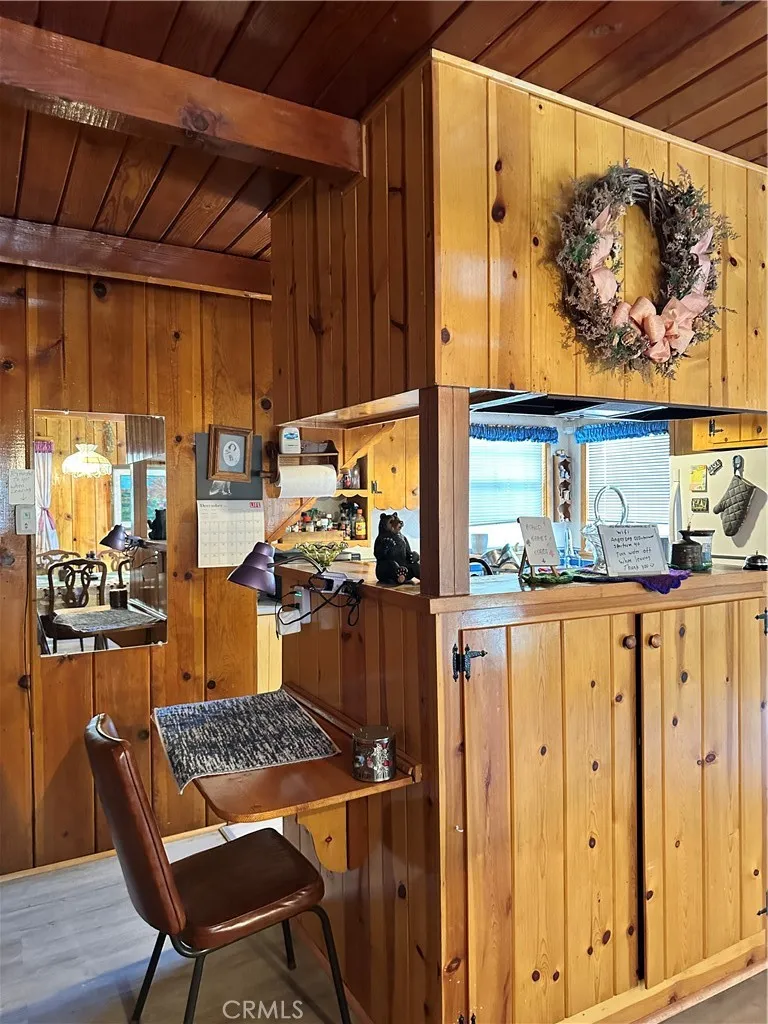 1223 Bear Springs Rimforest, CA 92378
