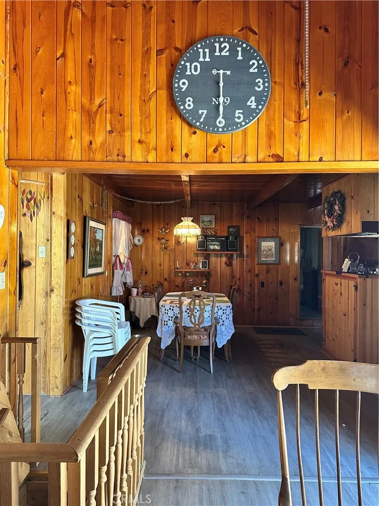 1223 Bear Springs Rimforest, CA 92378