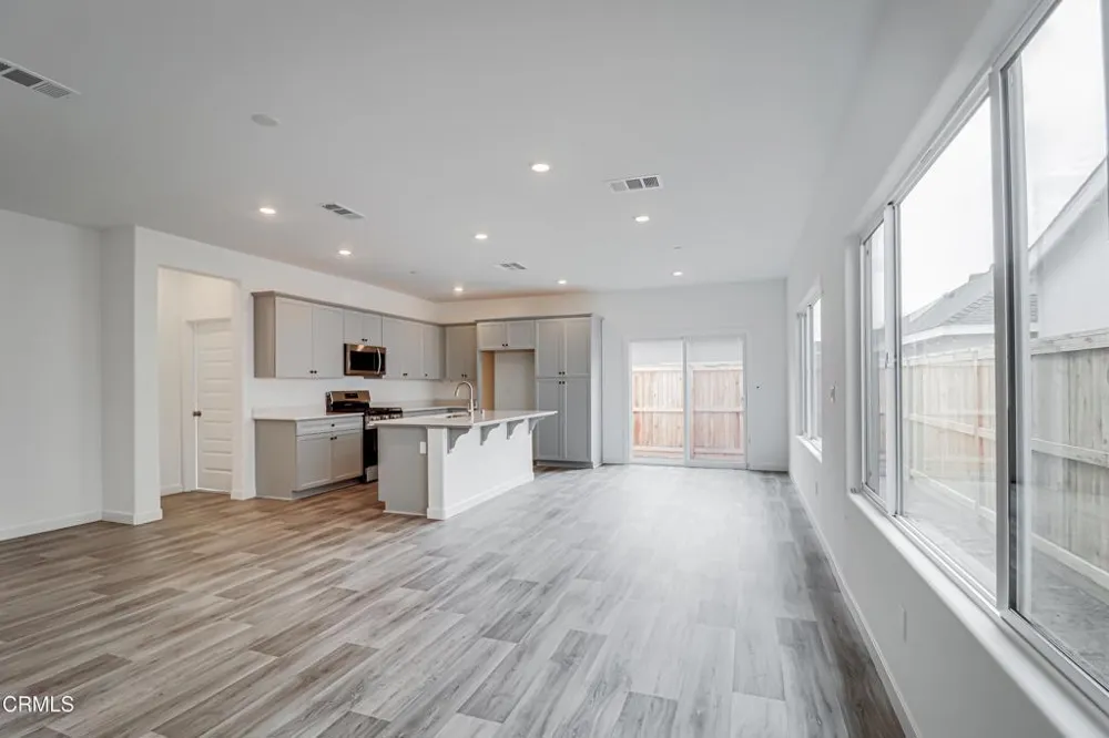 9627 Maple Terrace Lane Shafter, CA 93263