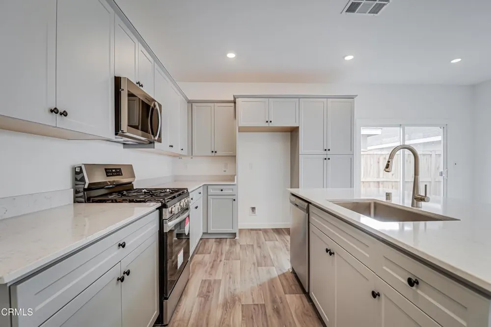 9627 Maple Terrace Lane Shafter, CA 93263