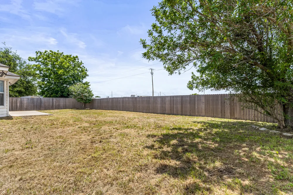 526 Armstrong Drive Belton, TX 76513