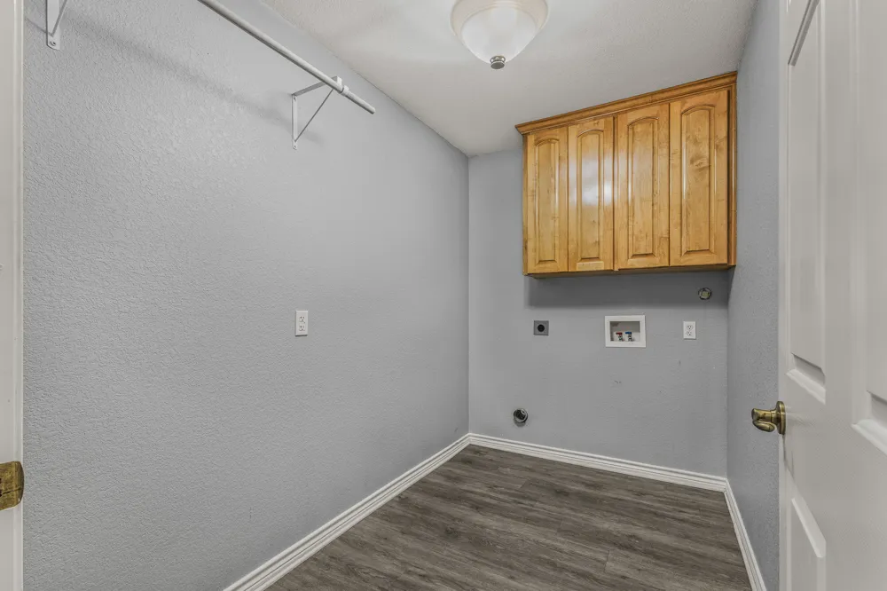526 Armstrong Drive Belton, TX 76513