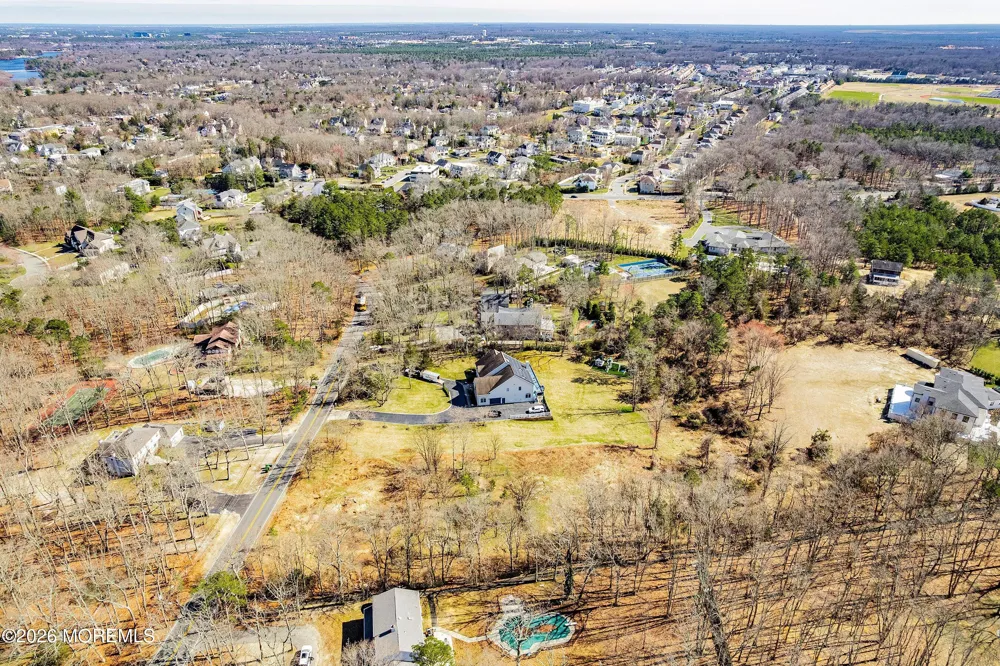 496 Clearstream Road Jackson, NJ 08527