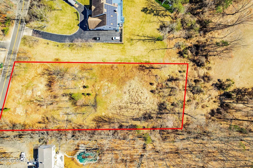 496 Clearstream Road Jackson, NJ 08527