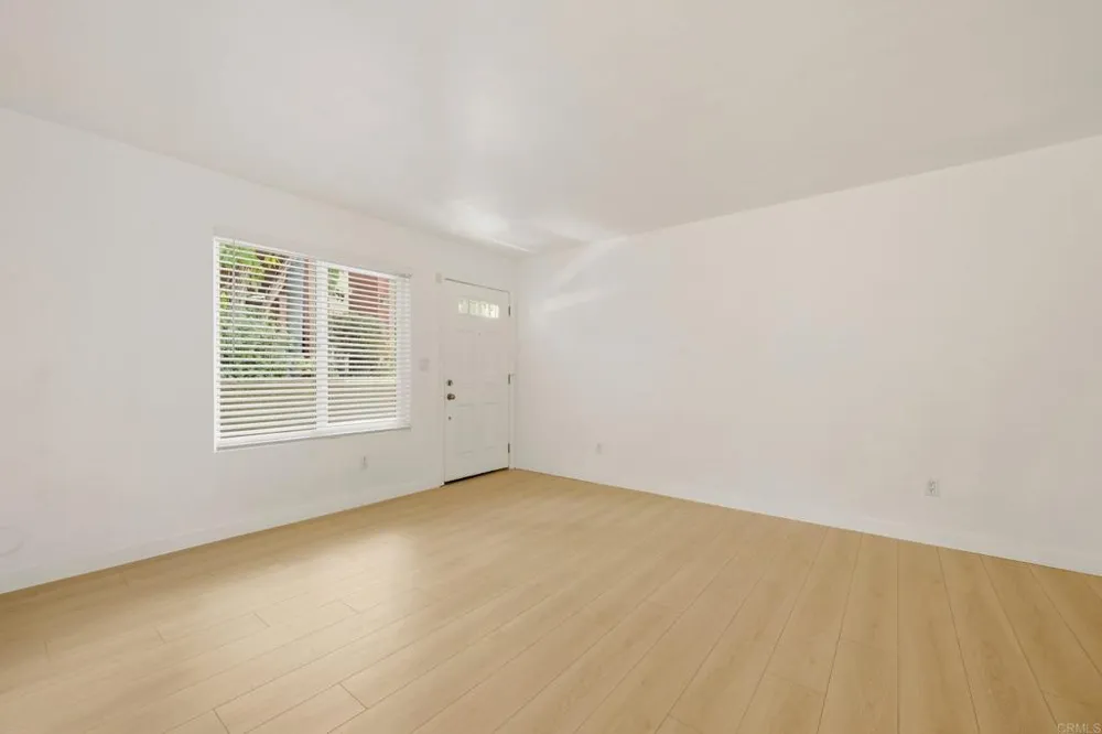 4465 Home Ave #1 East San Diego, CA 92105