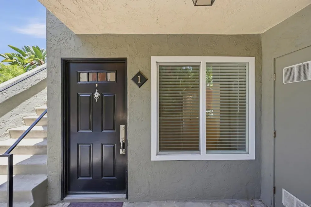 4465 Home Ave #1 East San Diego, CA 92105