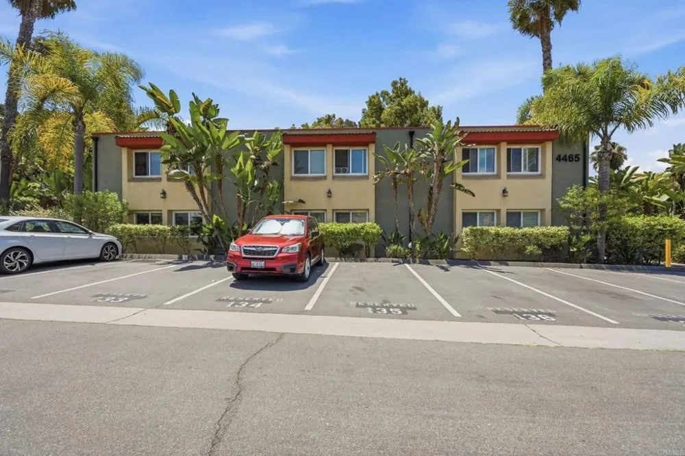 4465 Home Ave #4 East San Diego, CA 92105