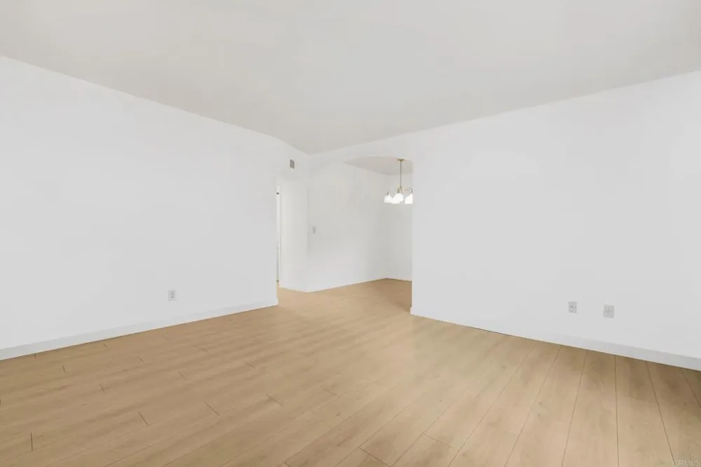 4465 Home Ave #4 East San Diego, CA 92105
