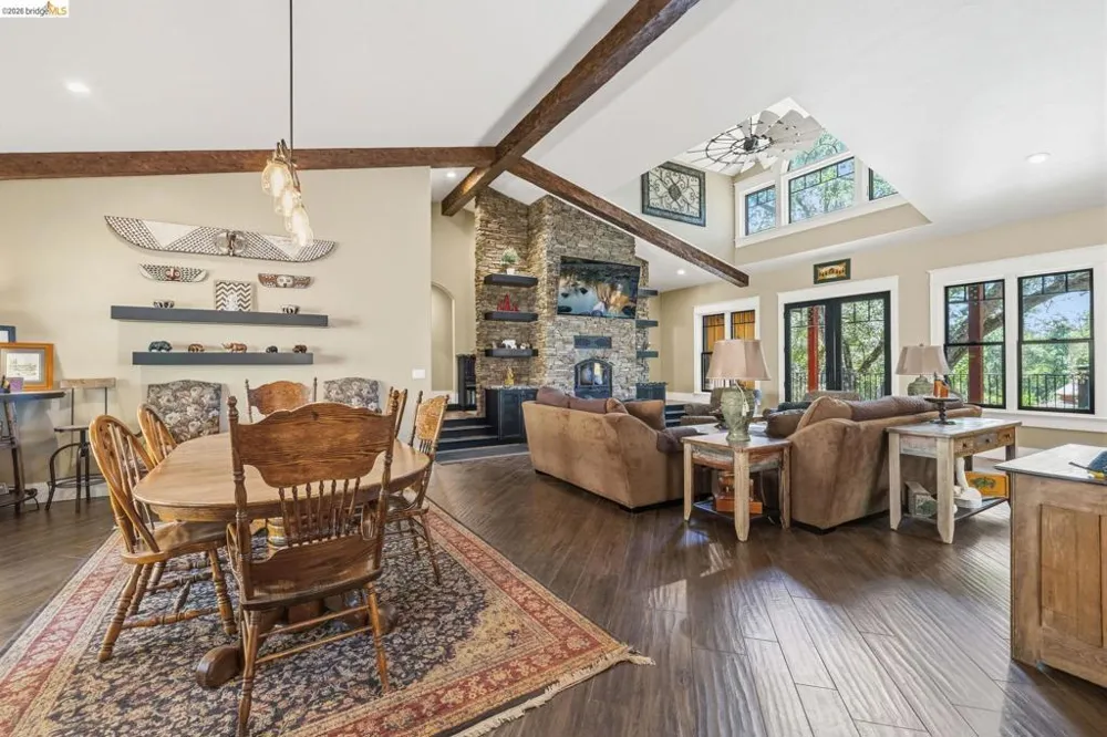 18521 Woodham Carne Rd Sonora, CA 95370