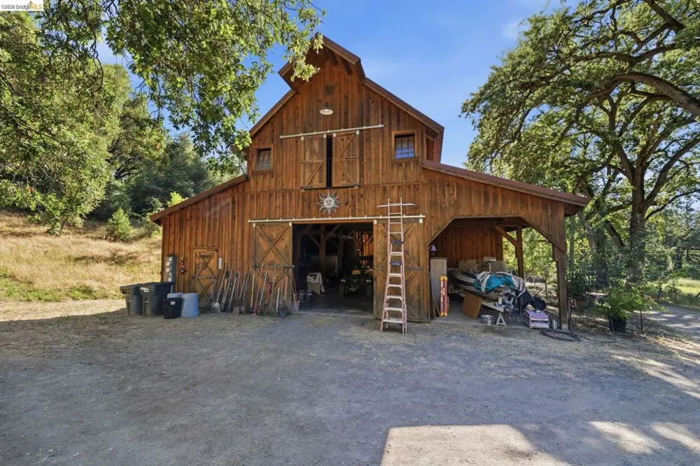 18521 Woodham Carne Rd Sonora, CA 95370