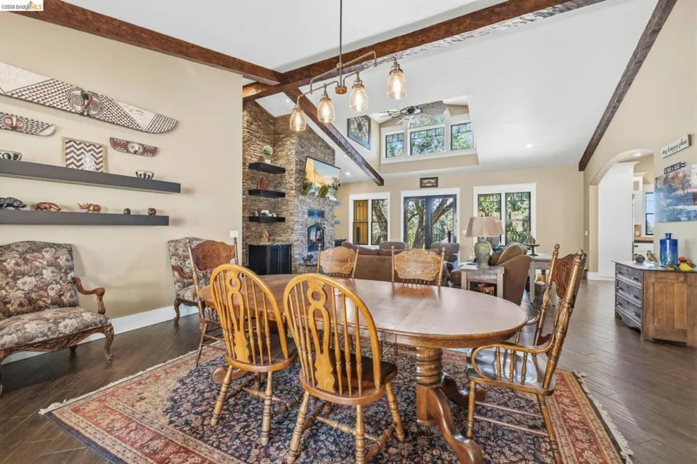 18521 Woodham Carne Rd Sonora, CA 95370