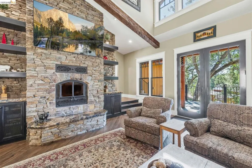 18521 Woodham Carne Rd Sonora, CA 95370