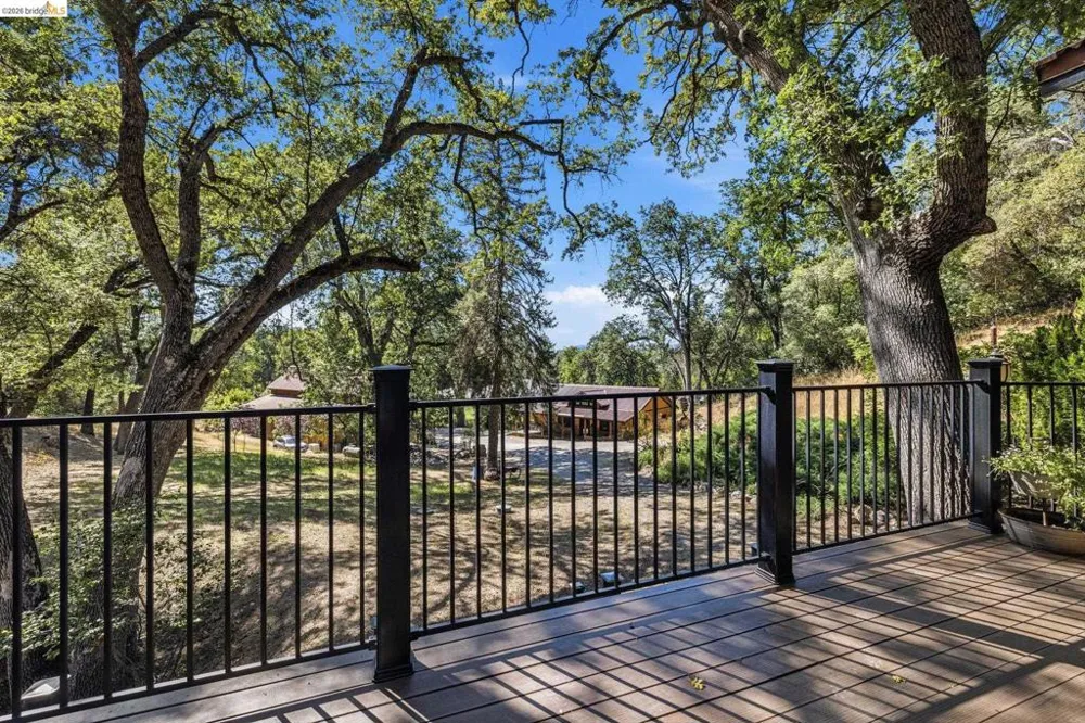 18521 Woodham Carne Rd Sonora, CA 95370