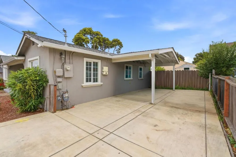 1008 Hamilton Avenue Seaside, CA 93955