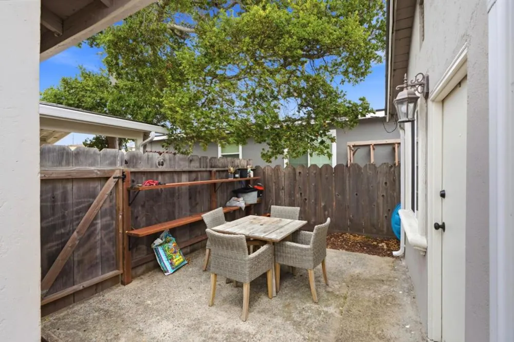 1008 Hamilton Avenue Seaside, CA 93955