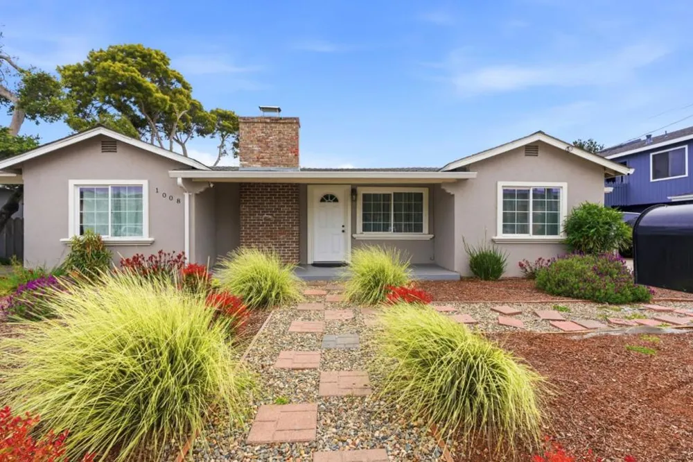 1008 Hamilton Avenue Seaside, CA 93955