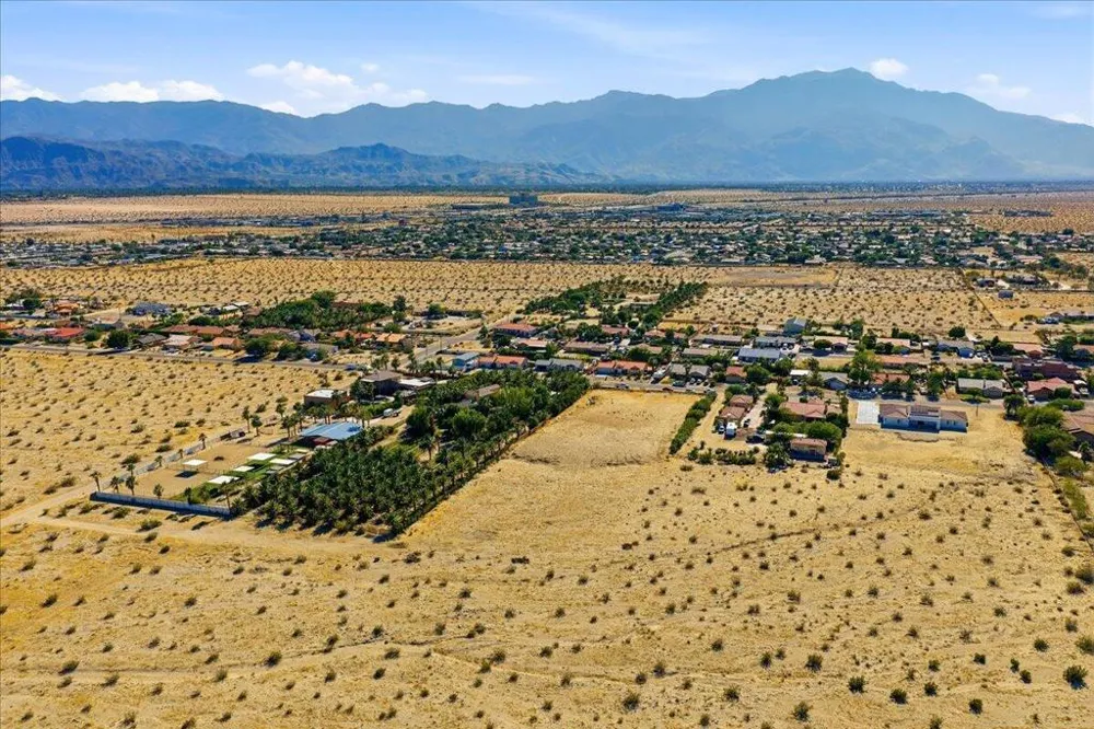 30814 Desert Moon Drive Thousand Palms, CA 92276
