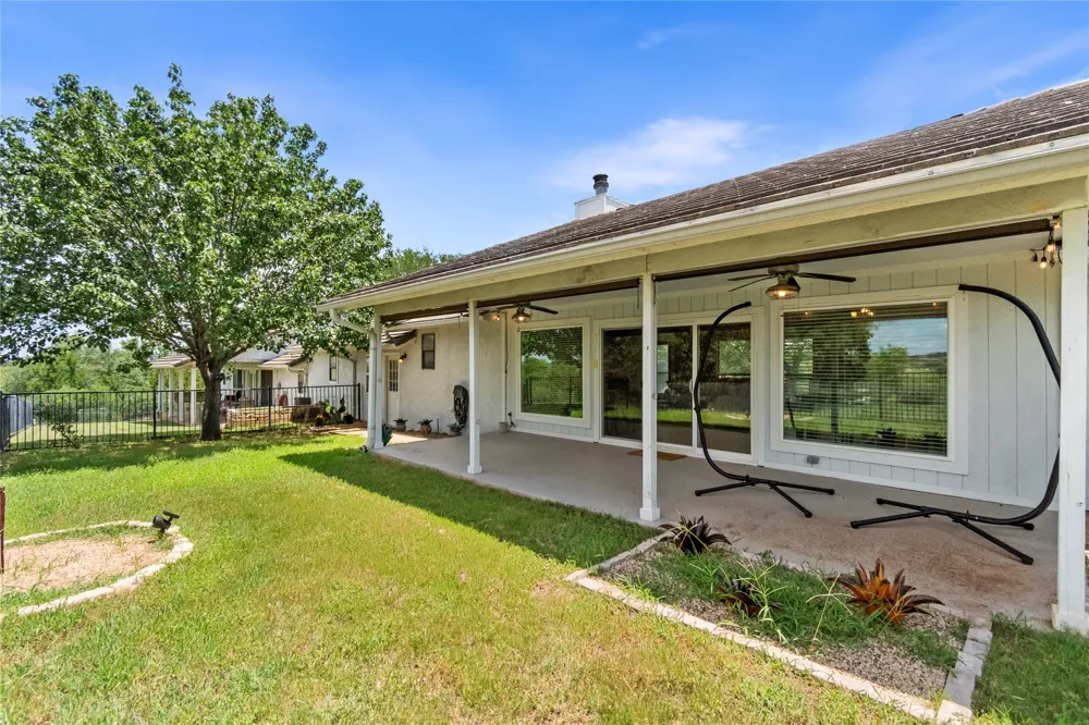 210 Teeoff #B Horseshoe Bay, TX 78657