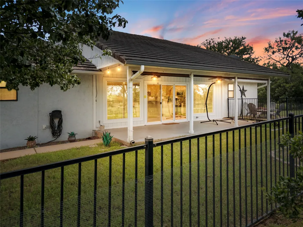210 Teeoff #B Horseshoe Bay, TX 78657