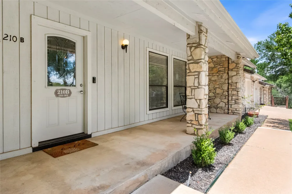 210 Teeoff #B Horseshoe Bay, TX 78657
