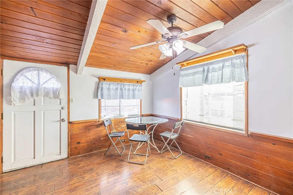 3339 E Avenue S Palmdale, CA 93550