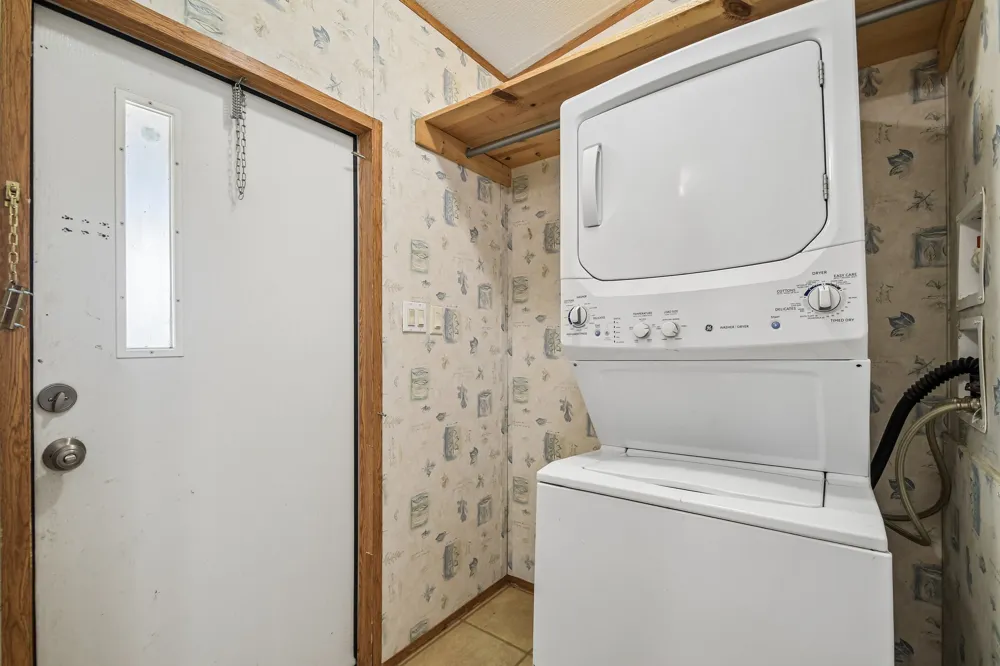 139 Meadow Creek Drive Bastrop, TX 78602
