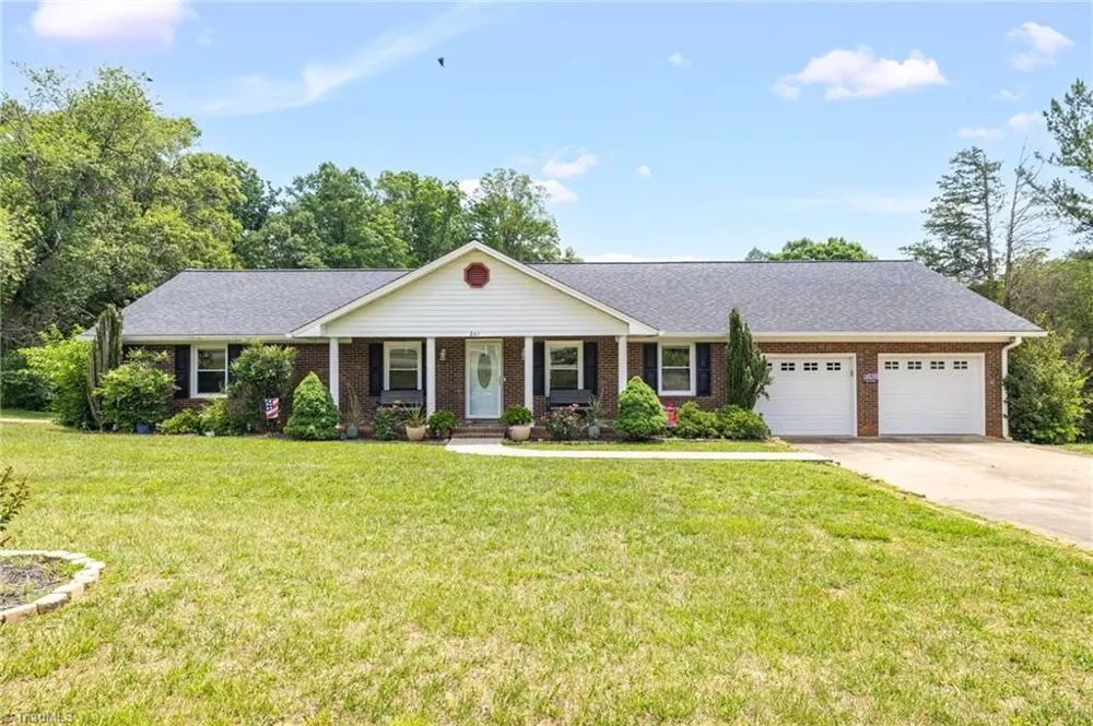261 Westerly Park Road Eden, NC 27288