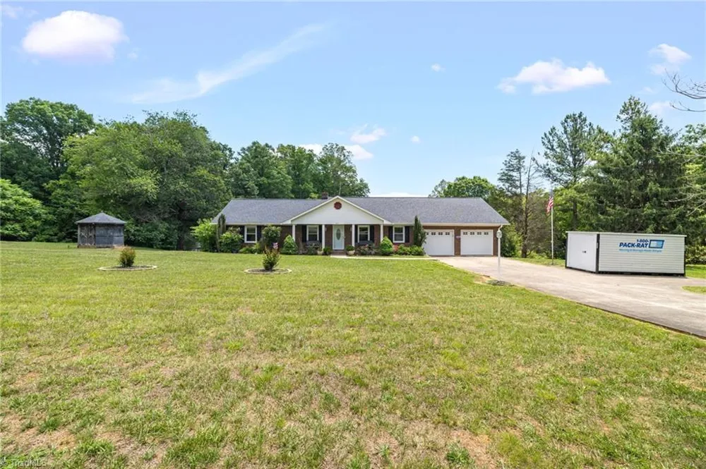 261 Westerly Park Road Eden, NC 27288