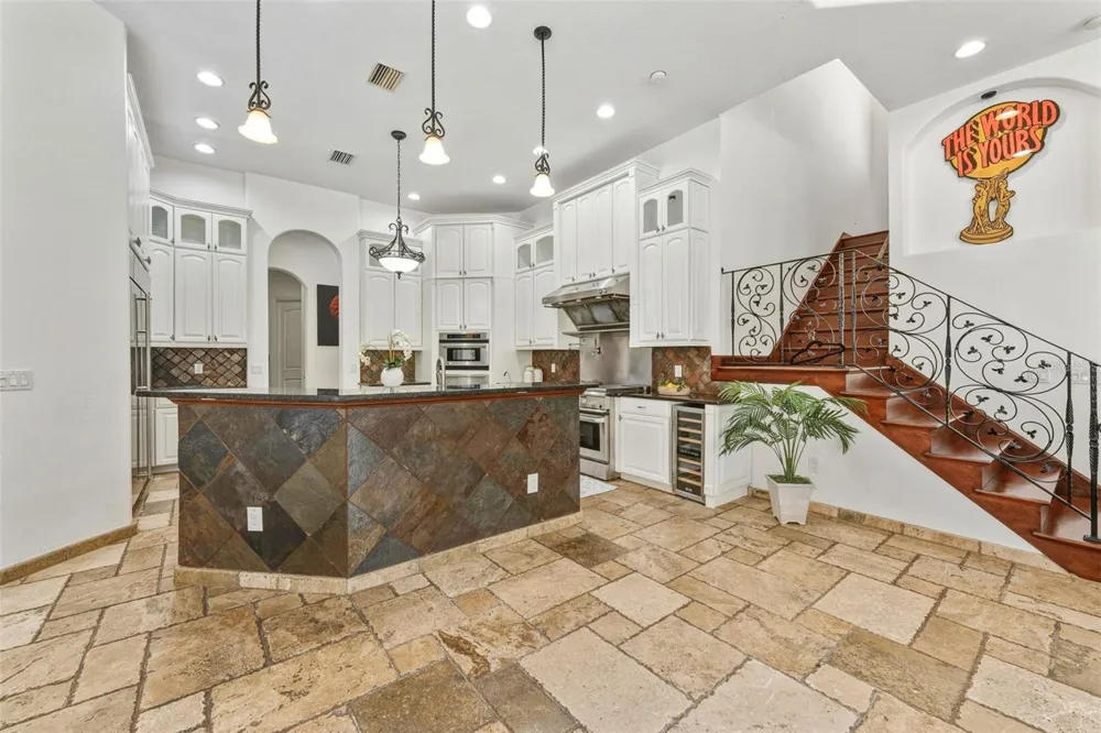 19165 GERACI ROAD Lutz, FL 33558