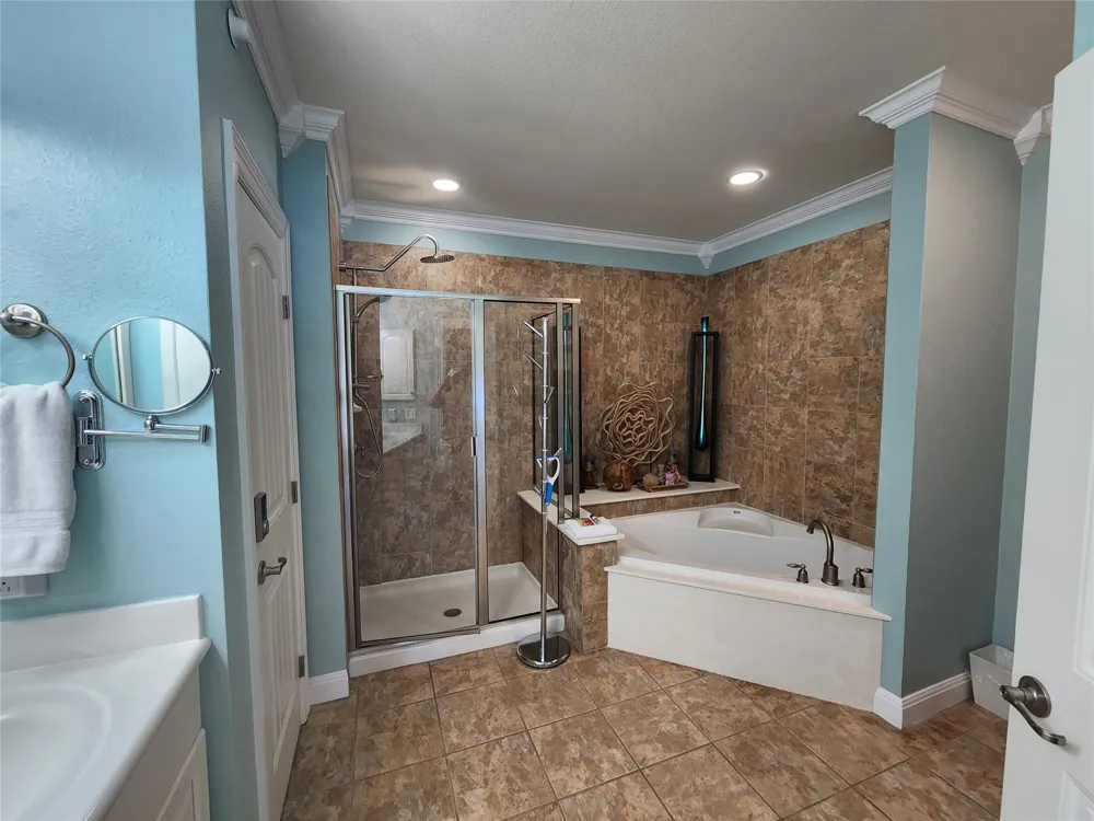 1001 The Cape Road #32 Horseshoe Bay, TX 78657
