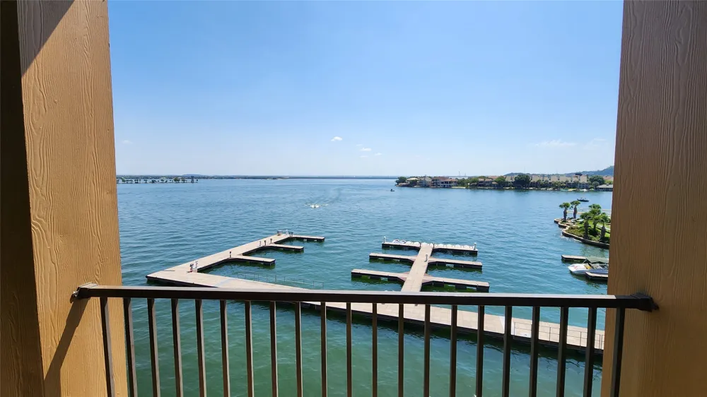1001 The Cape Road #32 Horseshoe Bay, TX 78657