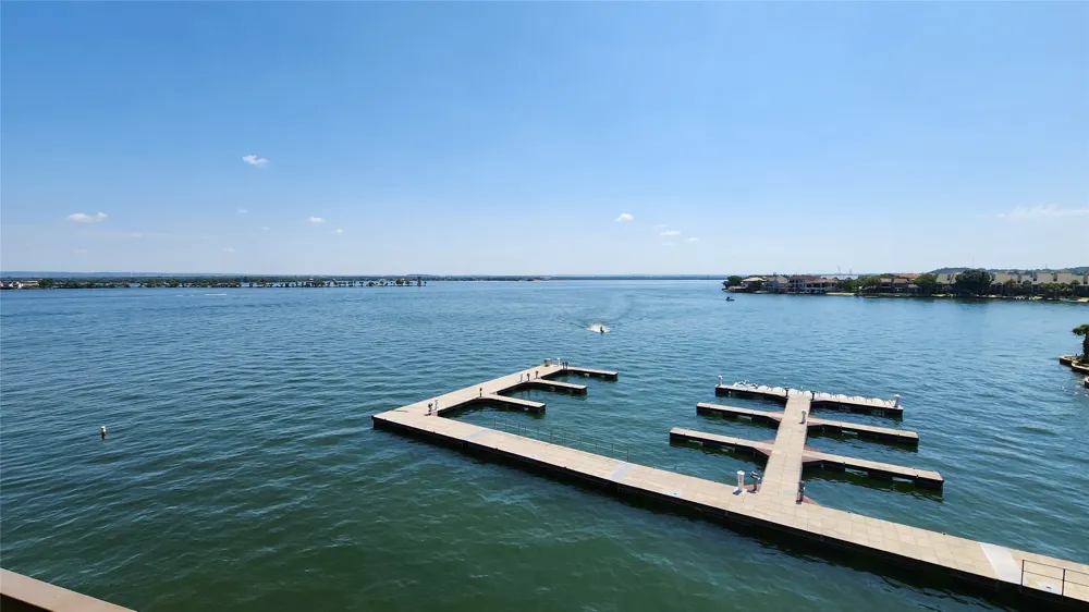 1001 The Cape Road #32 Horseshoe Bay, TX 78657