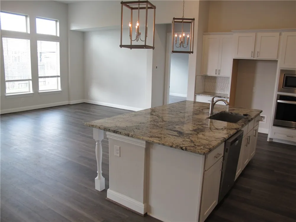 635 Spinnaker Loop Kyle, TX 78640