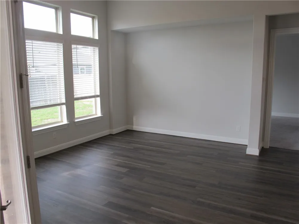 635 Spinnaker Loop Kyle, TX 78640