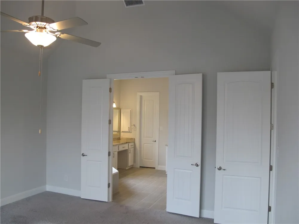 635 Spinnaker Loop Kyle, TX 78640