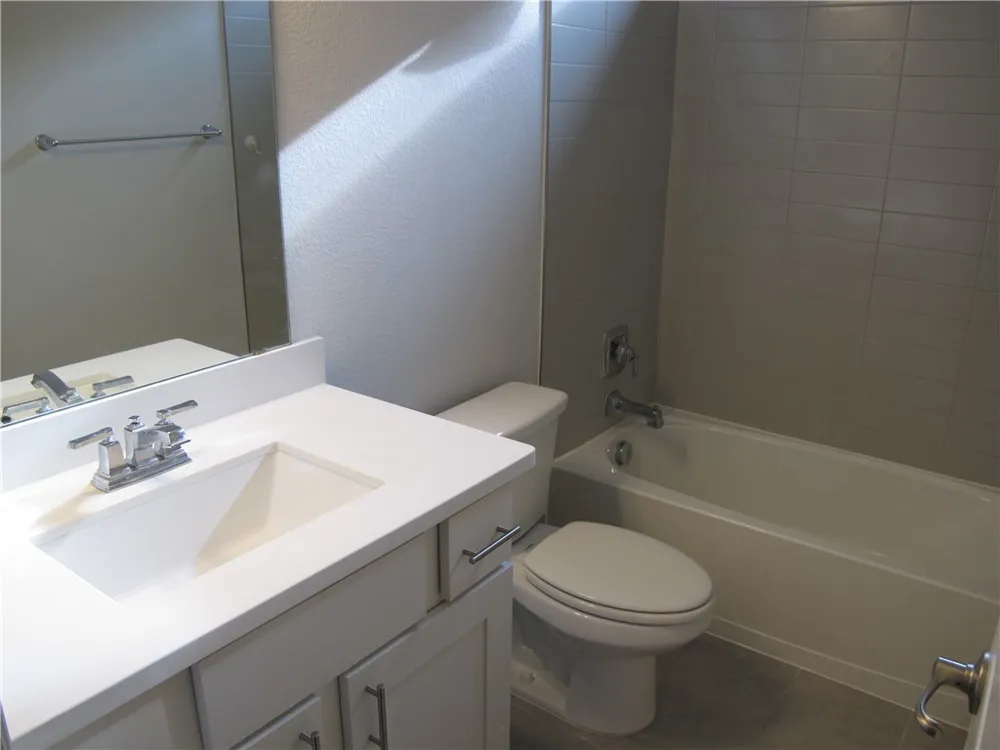 635 Spinnaker Loop Kyle, TX 78640