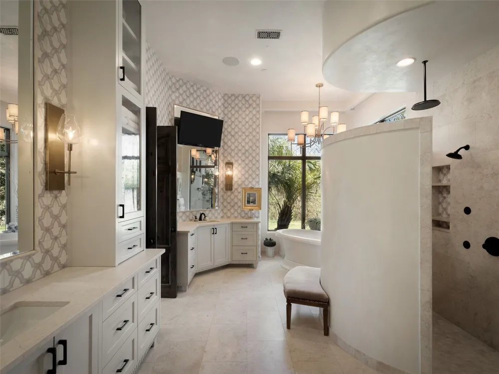 14500 Flat Top Ranch Road Austin, TX 78732