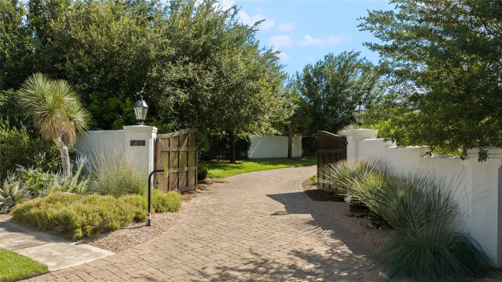 14500 Flat Top Ranch Road Austin, TX 78732