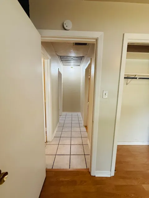 2705 Sherwood Lane Austin, TX 78704